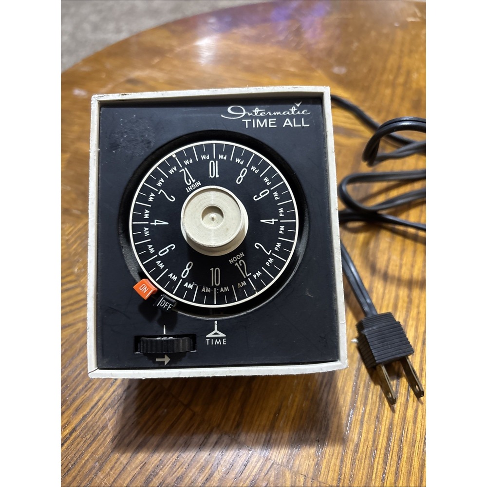Vintage Intermatic Timer All Model E-921. Tested